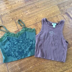 Set of two juniors crop tops  Size small